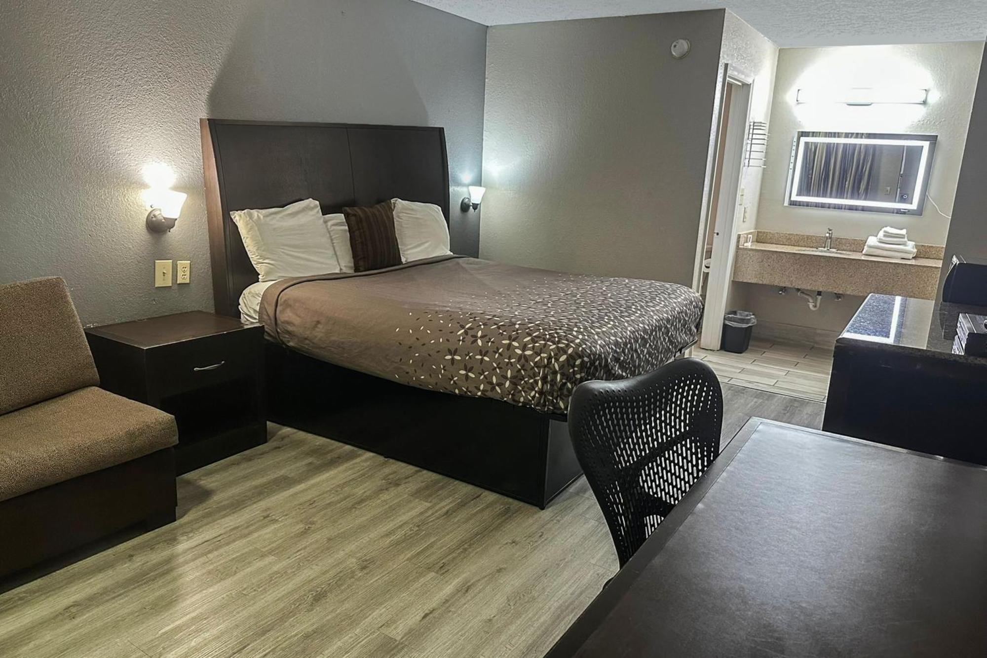 Regal By Oyo Hwy 431 Motel 2*