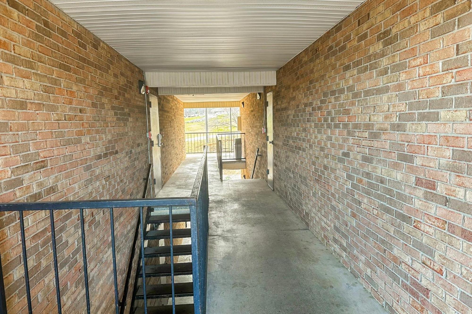 Regal By Oyo Hwy 431 Motel 2*